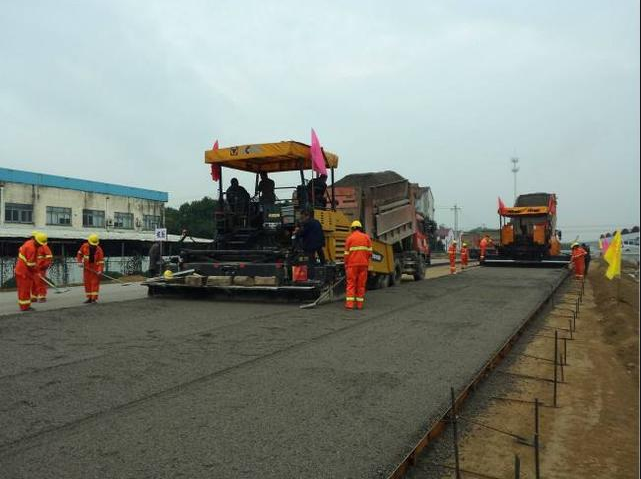 濟(jì)南瀝青料在什么溫度下會(huì)發(fā)揮出好性能？